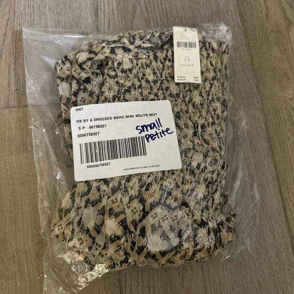 NWT! By Anthropologie Asymmetrical Smocked Mini Skirt - Size Small Petite 🏀 - Picture 6 of 8